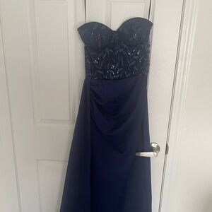 Elegant Navy Strapless Evening Gown
